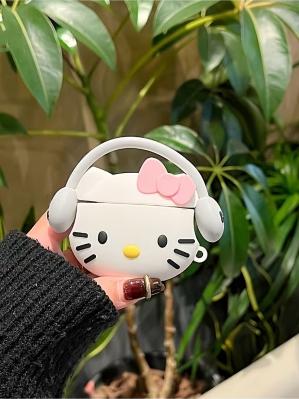 Hello Kitty AirPods 4 Case – Silicone Protective Cover